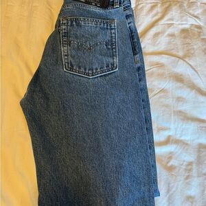 Levi’s Baggy Dark Wash Jeans